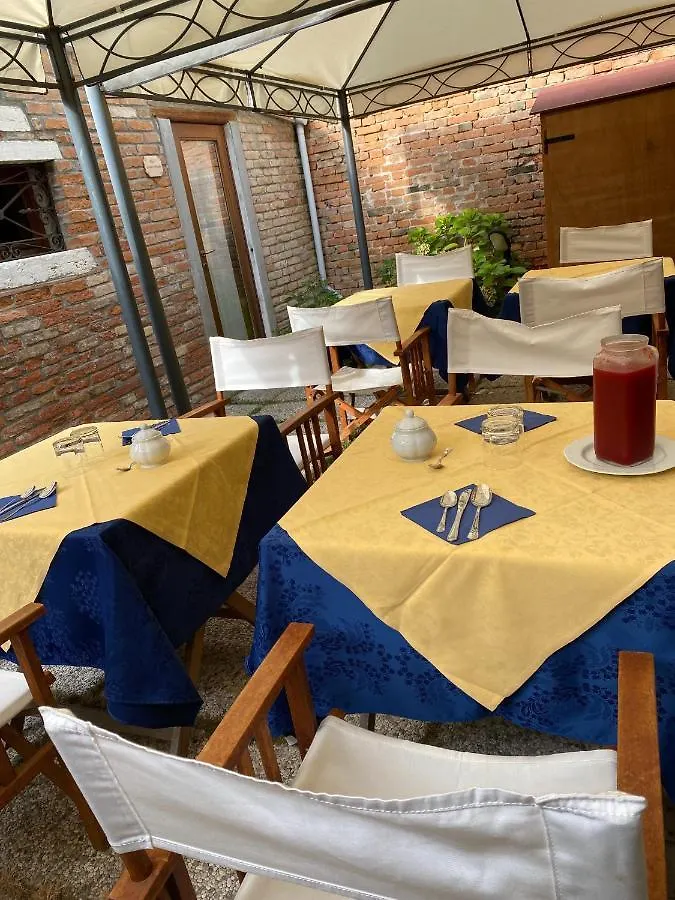 Garden Houses Apartment Venezia